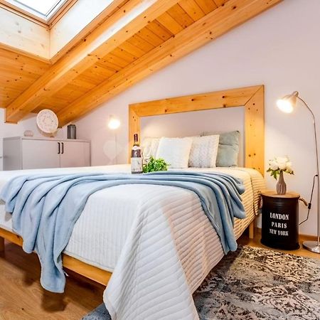 Mezonet Lipno Nad Vltavou Apartment Bagian luar foto