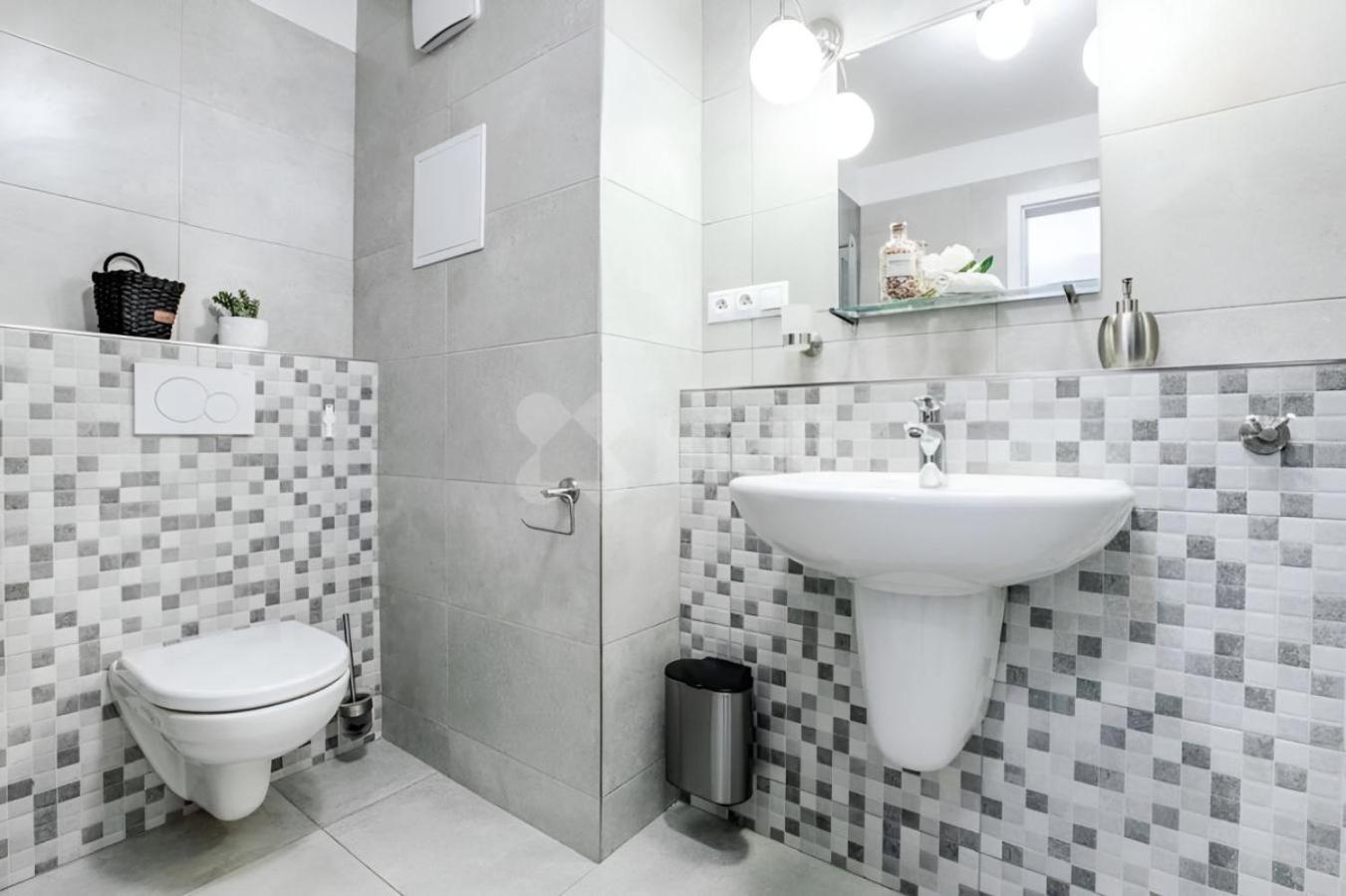 Mezonet Lipno Nad Vltavou Apartment Bagian luar foto
